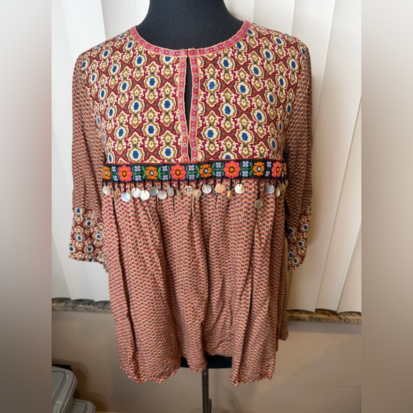 Umgee printed baby doll tunic embroidered sequin trim size Small - Picture 2 of 13